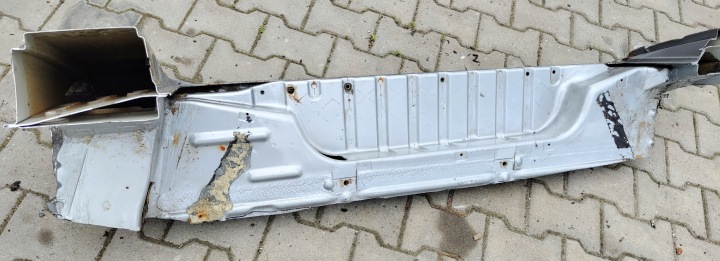 VW transzporter T4 repearturka fokozat tolóajtó küszöb vágás 10