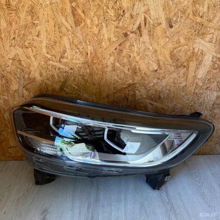 light front left RENAULT KADJAR FULL LED 260600681R