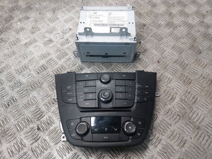 RADIO ODTWARZACZ + PANEL klímy + RÁM OPEL INSIGNIA A 22739814