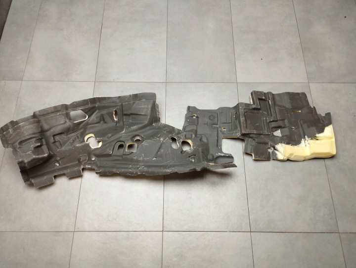 BMW 7 G11 Insonorisation NADKOLA Gauche Arrière 7343475