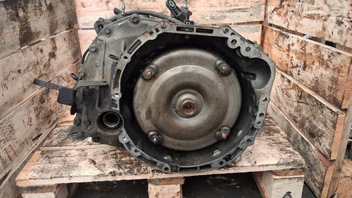 Getriebe AUTOMAT RENAULT ESPACE IV 2.0 DCI AJ0-002 8200584879 GDANSK