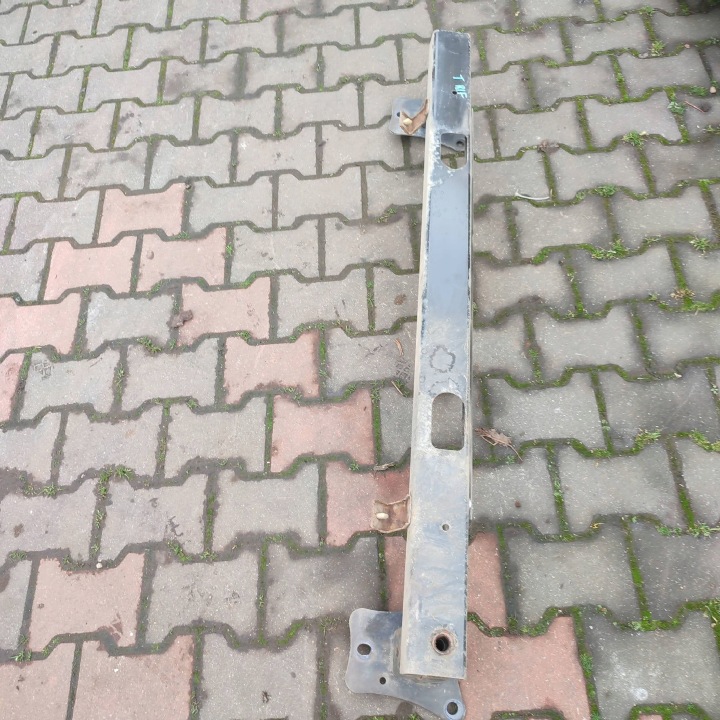 Suppporto montaggio paraurti posteriore Peugeot Rifter