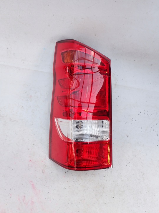MERCEDES VITO W447 A447 14- Licht links heck hinten