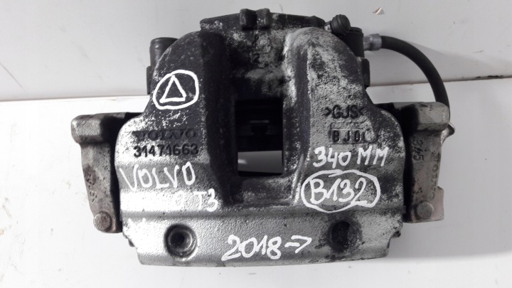 VOLVO XC40 II T3 PINZA FRENO freno sinistra Anteriore 31471663