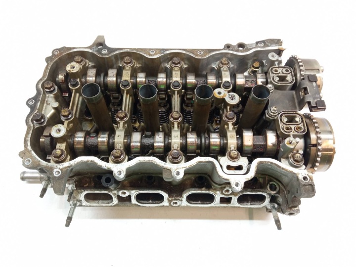 kopf zylinderkopf komplett 1.33 1NR 16V Toyota Yaris II (2005-2011)