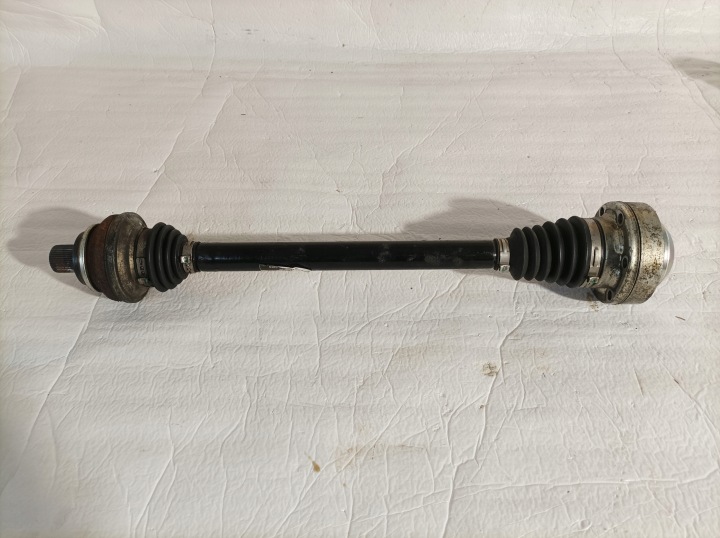 AUDI S4 B9 semi-axis rear part 8W0501203E