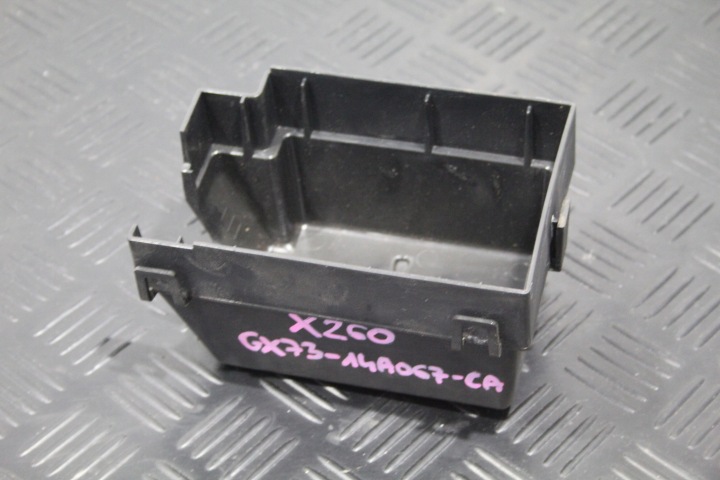 obal kryt obalu pojistek JAGUAR XF II 2 X260 GX73-14A067-CA