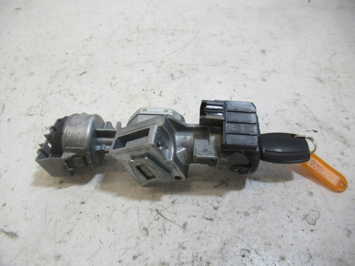 Accensione Z KLUCZYKIEM FORD FOCUS MK2 3M51-3F880-AC
