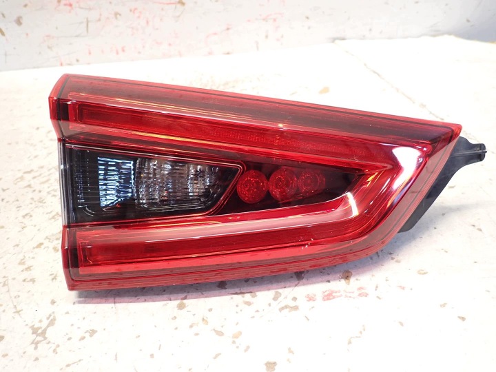 light rear part rear left NISSAN QASHQAI II J11 LIFT 2017