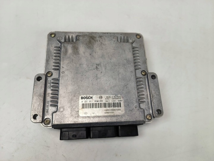 Computer 0281011087 1.9 D VOLVO V40