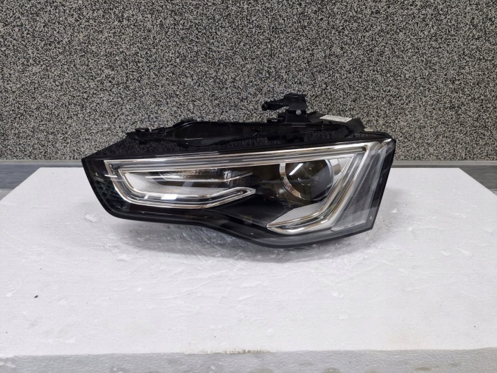 Licht links Audi A5 8T LIFT Bi Xenon Led