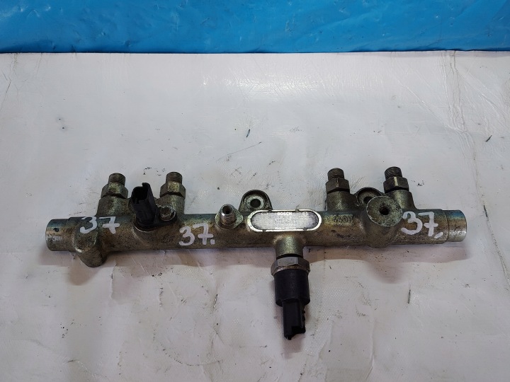 Kraftstoffverteiler Einspritzleiste PEUGEOT 406 2.0 HDI 0445214010