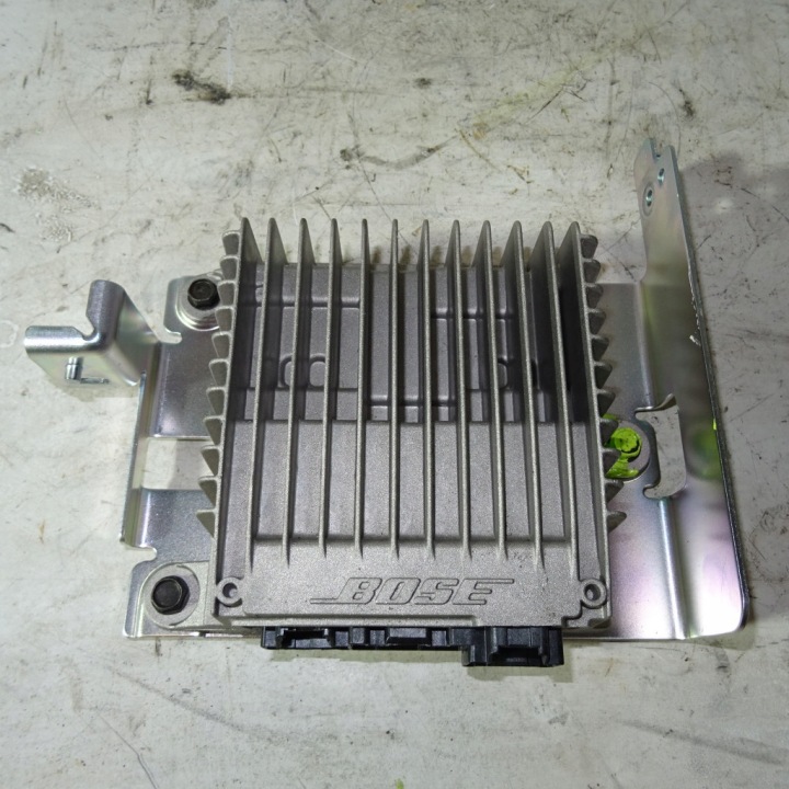 RENAULT SCENIC III 3 LIFT Amplificateur 280630547R