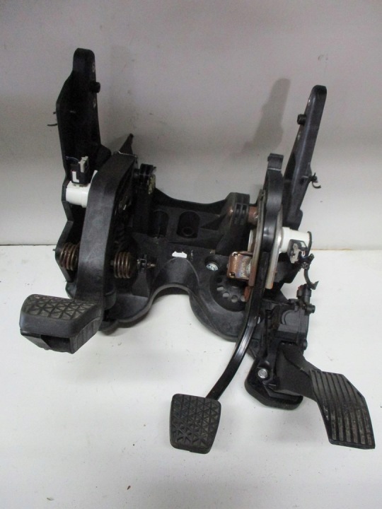 PEDAL PEDALI , PEDALE OPEL ASTRA K 13373776