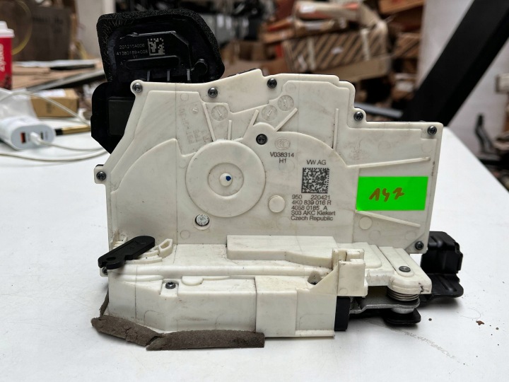 lock door right rear part AUDI Q8 SUV 4K0839016R !J