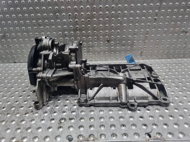 oil pump 7810823 BMW F10 F20 F30 F31 2.0 D N47D20C