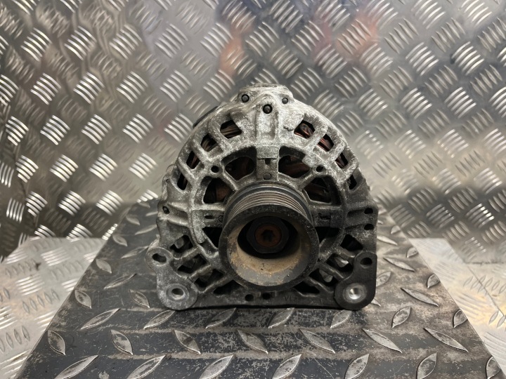 lichtmaschine SEAT IBIZA 4 037903025T