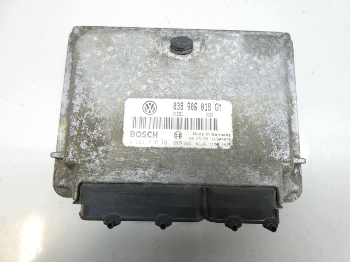 kompjuter računalo kompjuter računalo motora SKODA OCTAVIA i 1.9 TDI AGR 96-10 038906018GM