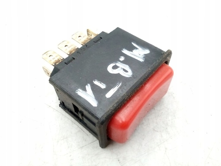 Mercedes T1 208 Kaczka vypínač jistič světel výstražných světel 6115450019