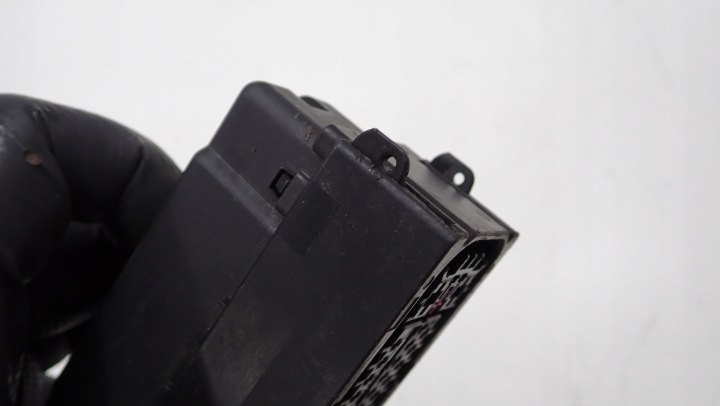 CONNECTION ON ABS VW GOLF VI 1.6TDI CAY 08-16R 1K0907379BJ 11