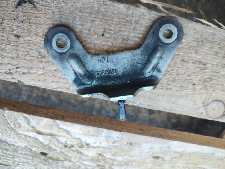 Destro Supporto motore staffa fissaggio FIAT FIORINO OPEL COMBO 1.3 55180305