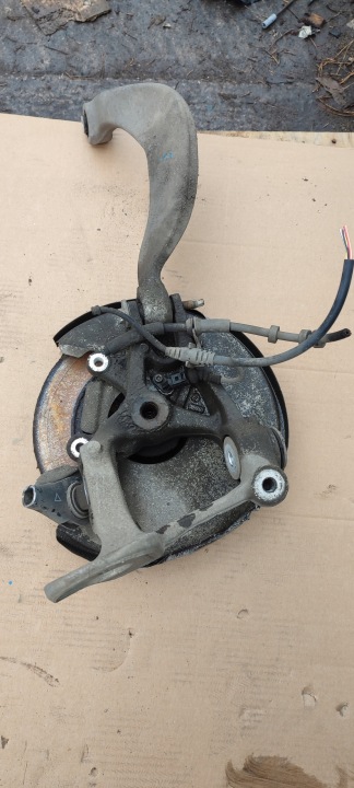 ACHSSCHENKEL RADNABE RADLAGER SCHENKEL RECHTS HECK AUDI A5 8T A4 B8 8K0505436AB