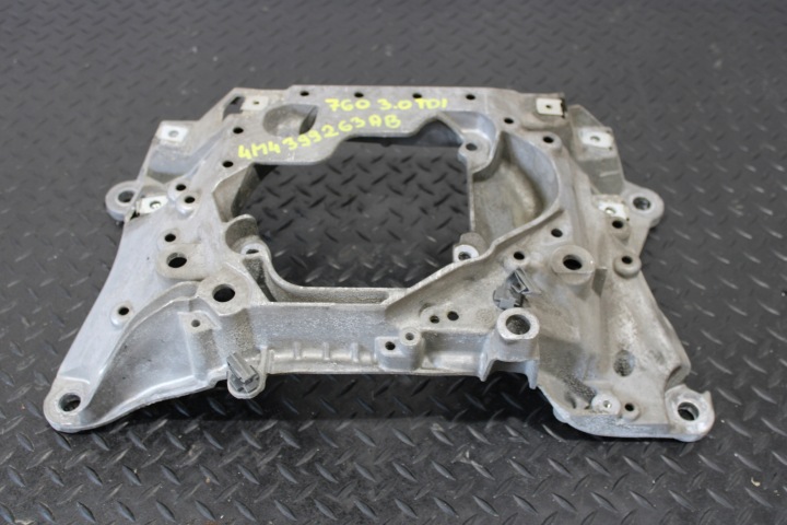 Stütze Halter Getriebe getriebe VW TOUAREG III 3 760 4M4399263AB