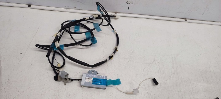 verstärker antenne Toyota Avensis T27