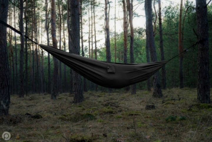 Táborová houpací síť TigerWood Medvěd XL černá