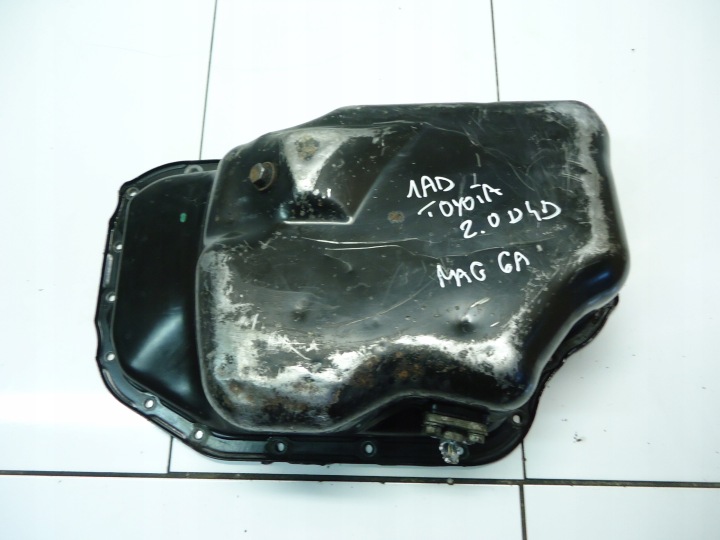 TOYOTA AVENSIS T25 2.0 D4D 1AD oil sump