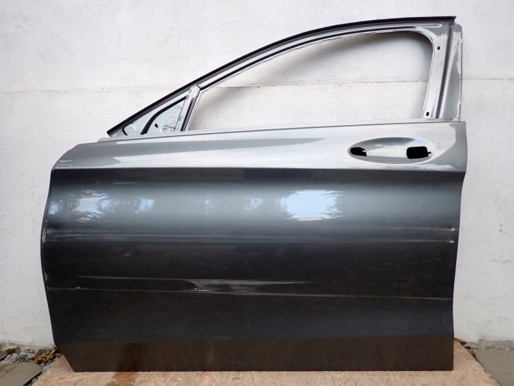 PORTIÈRE GAUCHE AVANT AVANT MERCEDES C KLASA 205 2014