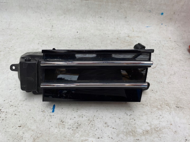 VW ARTEON 3G8 17- KLAPKA Adapter, Stecker LADOWANIA 3G8853396