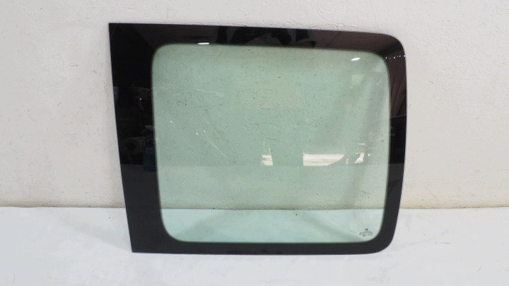 VW Caddy III window bodywork left rear part