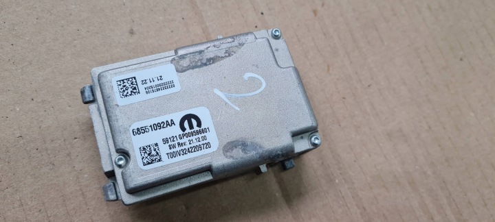 Chrysler Pacifica 2022 KAMERA okna CZOLOWEJ SLEDZENIA stěny 68551092AA