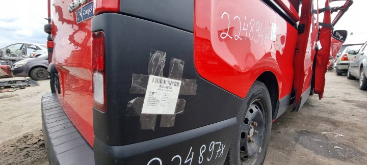 bok pravý záď RENAULT TRAFIC III