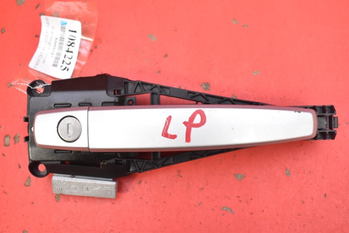 Poignée Gauche Avant Avant Z176 14096201LH OPEL INSIGNIA A LIFT 13-20