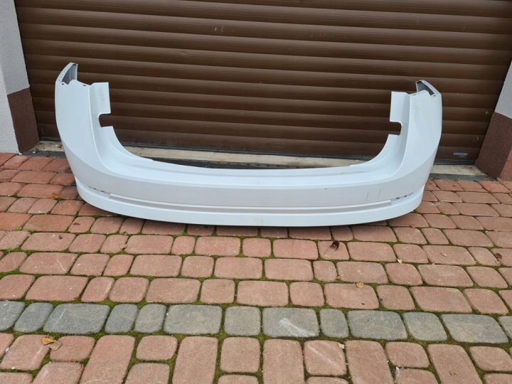 nárazník záď SKODA Octavia IV 4 kombi 5E7807421