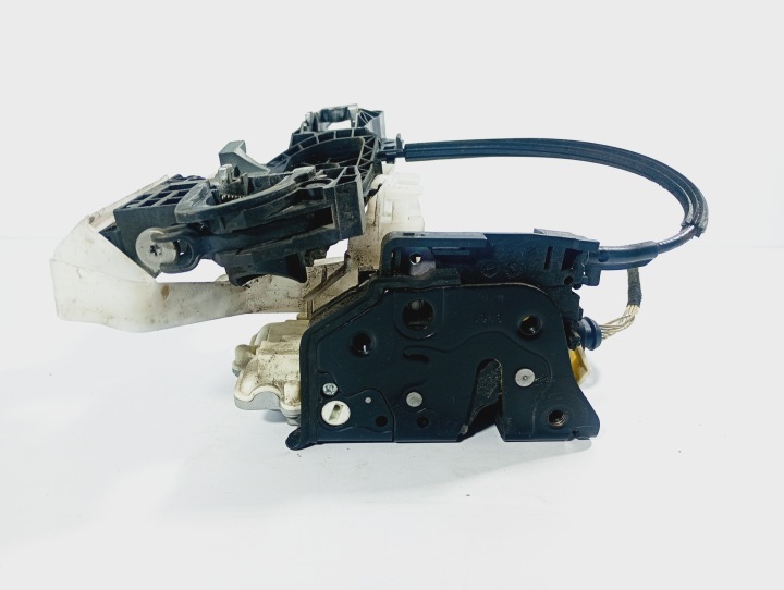de la serrure portière droit avant OE 3C1837016A VW Passat B6 05-10