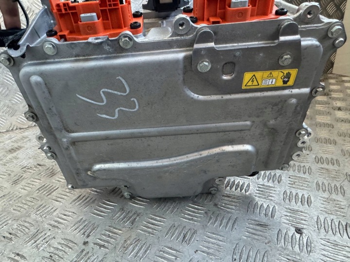 Renault Austral 2023-2026 1.2 E-Tech Inverter конвертор 7