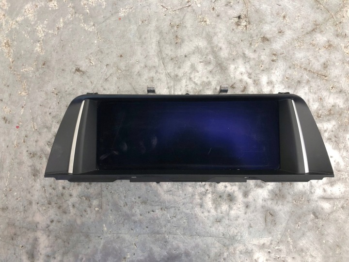 displej BMW F10 F11 LCI LIFT 9289008