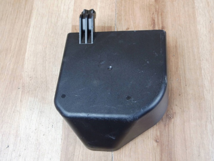 Lexus UX250H Couverture tablier moteur Boîte sterownika Stationnement F1712-12090