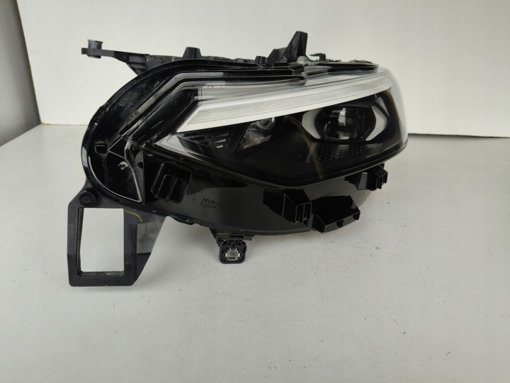 far lijeva REFLEKTOR VW ID7 14A FULL LED IQ LIGHT