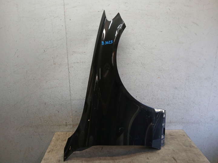 fender front right MERCEDES C-KLASA C KLASA W205 A205