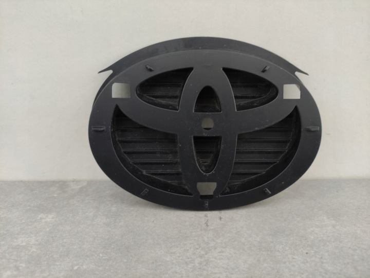 ATRAPKA maniglia staffa ZNACZKA Anteriore TOYOTA AVENSIS T25 K69/275P