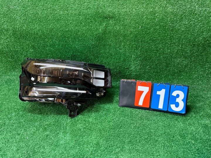 REFLEKTOR right CITROEN C5 e-C5 AIRCROSS II 25- FULL LED NR:713