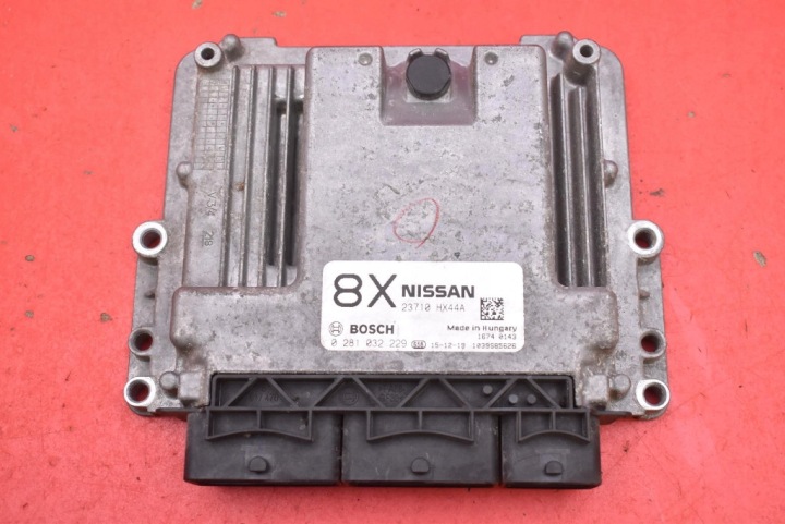 control unit computer of the engine 23710HX44A NISSAN X-TRAIL III T32 1.6 DCI 130 KM