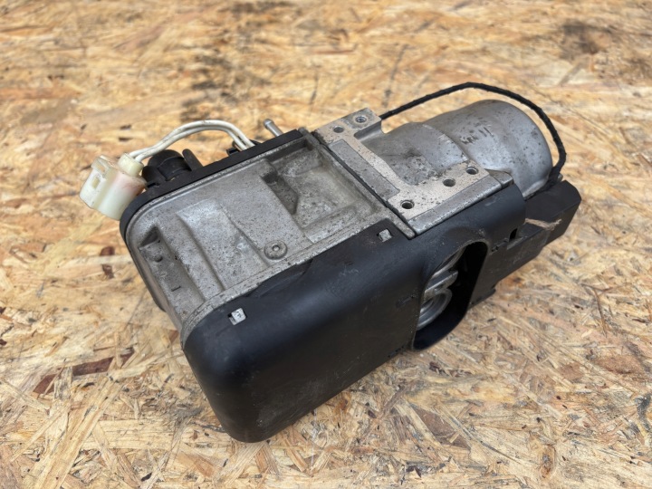 VW TOURAN AND WEBSTO 000018031232 ORIGINAL 5