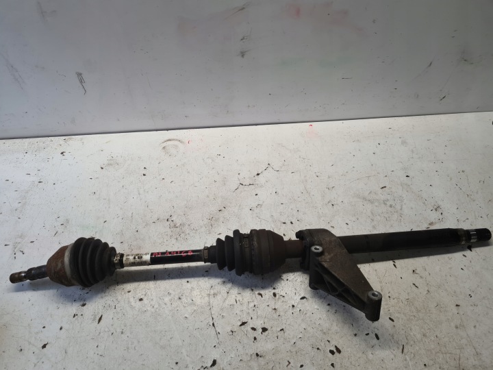OPEL ASTRA J semi-axis right long 13271556 LB 1.4T 6 of the gear