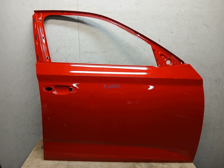 dveře předek pravé SKODA KAMIQ 658 19