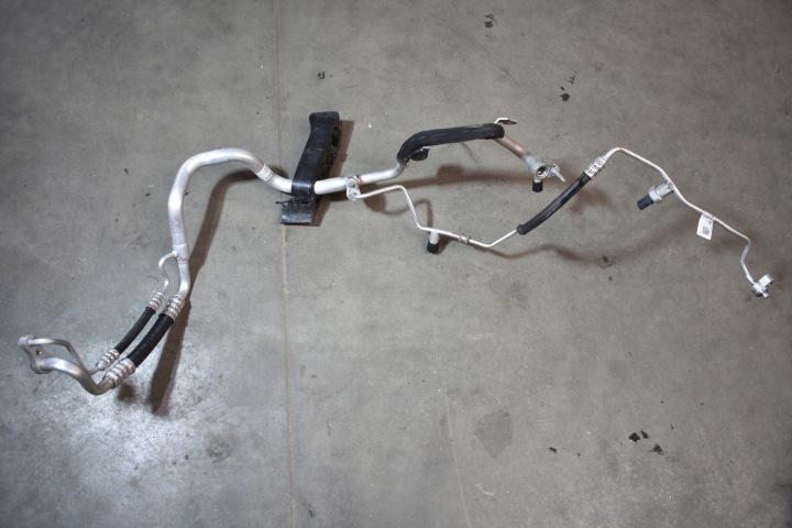 IDEALNE of the hose of the air conditioning MERCEDES GLA H247 1